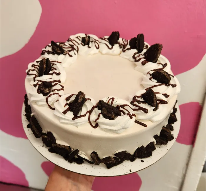 Mud pie ice cream cake